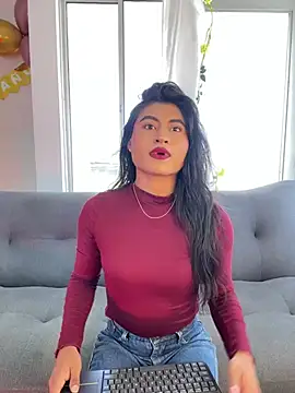 Snapshot of Michelle_Narvaez chatting on July 14, 8:03 pm Michelle Narvaez online show from July 14, 8:03 pm