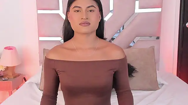 Snapshot of Michelle_Narvaez chatting on July 18, 7:39 pm Michelle Narvaez online show from July 18, 7:39 pm