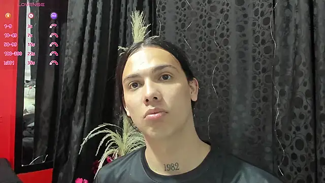 Almaazz online show from May 26, 7:32 pm