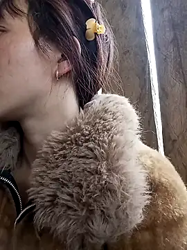 bonnie-00 online show from February 17, 4:31 am