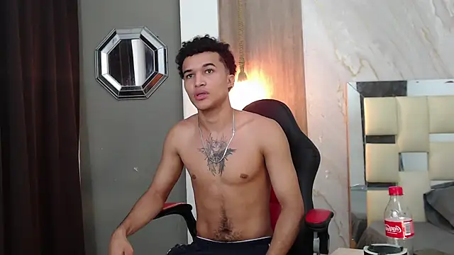 Snapshot of fire_drako_ chatting on May 16, 6:43 am fire drako online show from May 16, 6:43 am