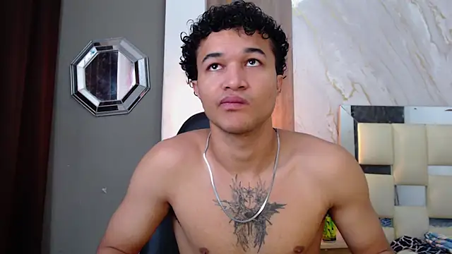 Snapshot of fire_drako_ chatting on June 14, 10:12 pm fire drako online show from June 14, 10:12 pm