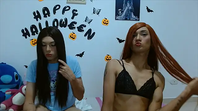 PinkLuna LolaBloom online show from October 31, 10:38 am