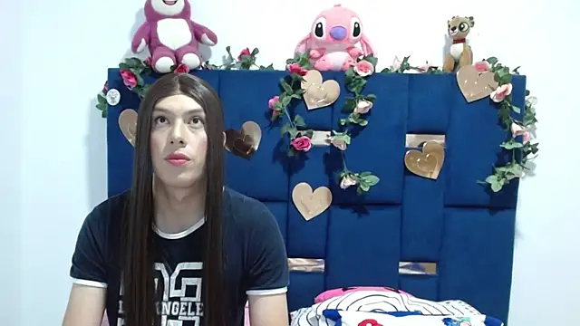 PinkLuna LolaBloom online show from February 14, 2:52 am