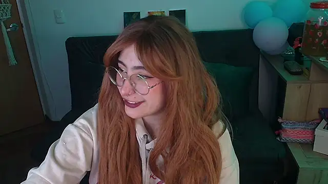 Miacatsito3 online show from November 25, 4:01 am