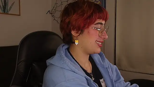 Miacatsito3 online show from February 12, 1:11 am