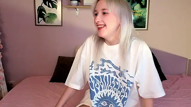 evlica online show from May 2, 2:22 pm