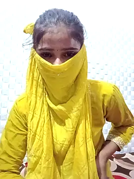 Snapshot of Arti_ chatting on September 14, 10:03 am Arti online show from September 14, 10:03 am