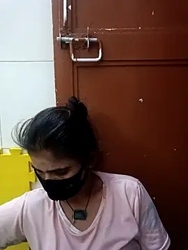 Snapshot of Arti_ chatting on September 26, 9:30 pm Arti online show from September 26, 9:30 pm