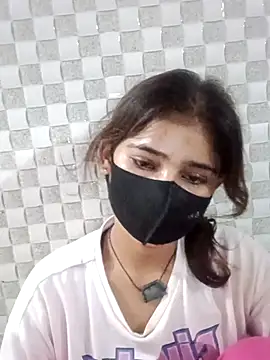 Snapshot of Arti_ chatting on September 29, 1:44 am Arti online show from September 29, 1:44 am