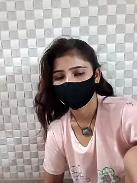 Snapshot of Arti_ chatting on October 1, 4:02 pm Arti online show from October 1, 4:02 pm