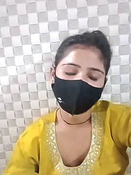 Snapshot of Arti_ chatting on October 3, 6:49 pm Arti online show from October 3, 6:49 pm