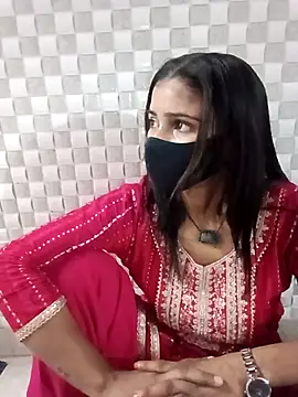 Snapshot of Arti_ chatting on October 7, 4:48 pm Arti online show from October 7, 4:48 pm