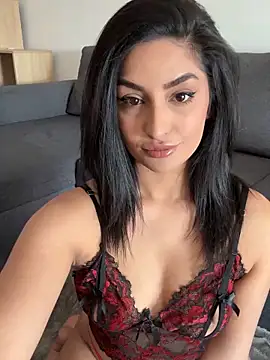 Mia spicyy online show from April 30, 8:42 am