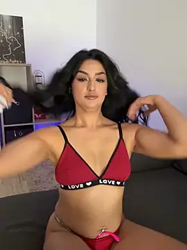 Snapshot of Mia_spicyy chatting on July 1, 8:38 am Mia spicyy online show from July 1, 8:38 am