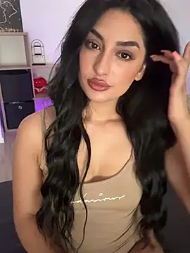 Snapshot of Mia_spicyy chatting on July 15, 8:30 am Mia spicyy online show from July 15, 8:30 am