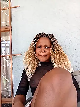 BlondieBitch online show from February 27, 1:22 pm