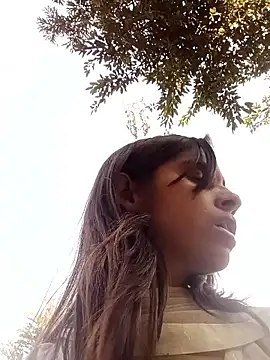 Saloni-Gupta online show from February 6, 8:51 am