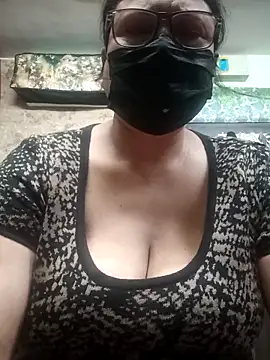 thehotlady online show from February 14, 3:25 am