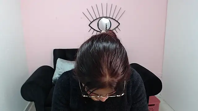 Snapshot of mia_sexgirl chatting on September 25, 12:42 pm mia sexgirl online show from September 25, 12:42 pm