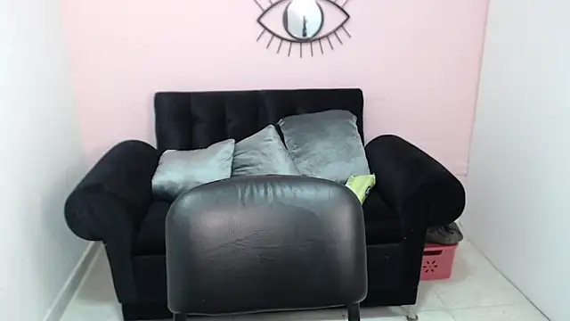 Snapshot of mia_sexgirl chatting on September 29, 1:05 pm mia sexgirl online show from September 29, 1:05 pm