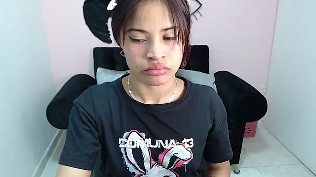 Snapshot of mia_sexgirl chatting on October 10, 12:15 pm mia sexgirl online show from October 10, 12:15 pm