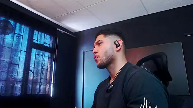 RichardMilleer online show from February 11, 1:38 pm