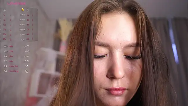 Snapshot of AlinaOrf chatting on October 30, 5:09 am AlinaOrf online show from October 30, 5:09 am