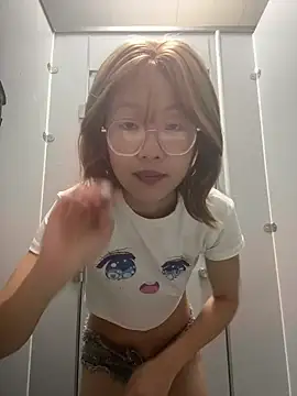 Snapshot of xiaomugouya chatting on May 4, 4:19 am xiaomugouya online show from May 4, 4:19 am
