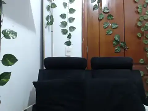 Rose Jessy online show from October 19, 5:08 am