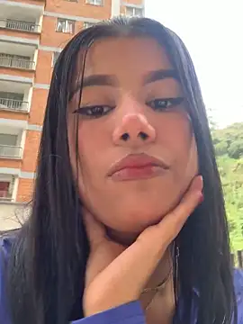 MayaScott11 online show from November 5, 7:03 pm