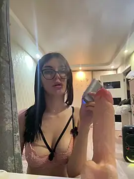 milka catt online show from October 10, 7:02 pm