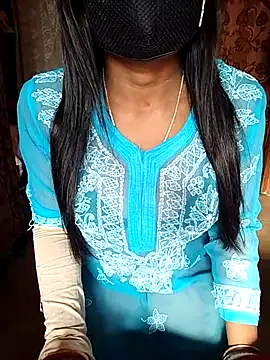 Snapshot of Bengalibeauty96 chatting on November 24, 8:58 am Bengalibeauty96 online show from November 24, 8:58 am