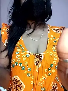 Snapshot of Bengalibeauty96 chatting on May 7, 11:48 am Bengalibeauty96 online show from May 7, 11:48 am