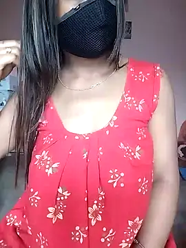 Snapshot of Bengalibeauty96 chatting on May 9, 1:11 am Bengalibeauty96 online show from May 9, 1:11 am