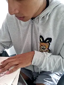 Snapshot of EstivenSallas chatting on September 19, 8:09 pm EstivenSallas online show from September 19, 8:09 pm