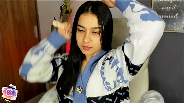 val varago online show from December 23, 6:44 am