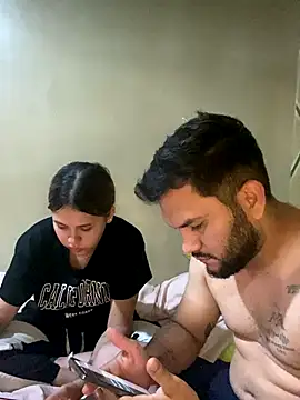 coupleyys online show from October 25, 3:03 am