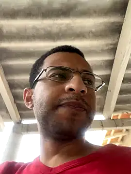 Snapshot of pauzudomoreno1 chatting on December 5, 8:27 pm pauzudomoreno1 online show from December 5, 8:27 pm