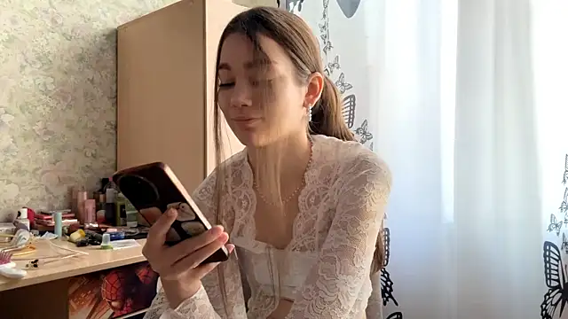 Cuteviola online show from March 2, 1:08 am