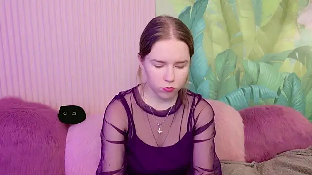 Alida Brice online show from November 21, 5:50 am