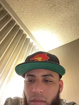 LeoPR00 online show from November 23, 11:48 pm