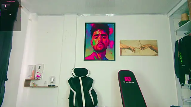 JordanRossie online show from February 3, 4:12 pm