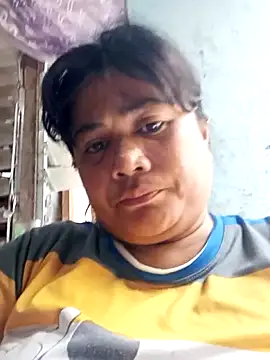 Snapshot of slutty_pinay12 chatting on February 15, 3:03 am slutty pinay12 online show from February 15, 3:03 am