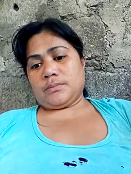 Snapshot of slutty_pinay12 chatting on February 23, 5:16 am slutty pinay12 online show from February 23, 5:16 am