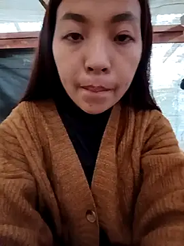 Snapshot of -Miu-98 chatting on December 4, 12:31 am -Miu-98 online show from December 4, 12:31 am