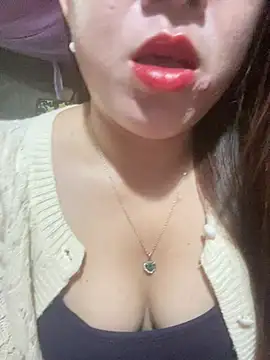 Luna-ass online show from February 28, 12:33 am