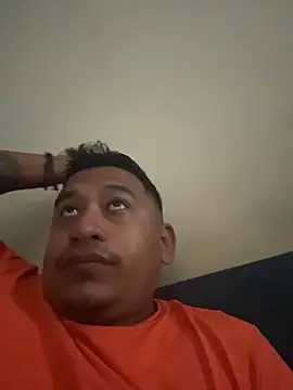 dannybs05 online show from October 23, 8:40 pm