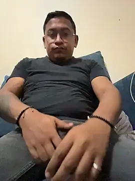 dannybs05 online show from November 14, 6:01 am