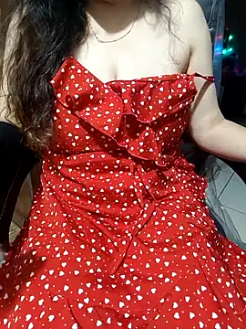 Snapshot of sassy_aly007 chatting on November 17, 4:57 pm sassy aly007 online show from November 17, 4:57 pm